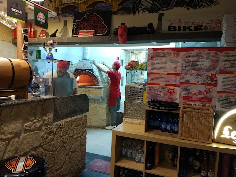 Pizza Bike ponte alle mosse