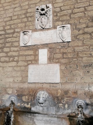 Fontana di Porta Cavalleggeri