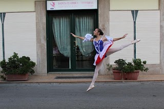 Accademia di Danza e Spettacolo "Ginevra"