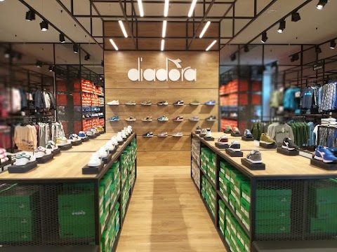 Diadora Store