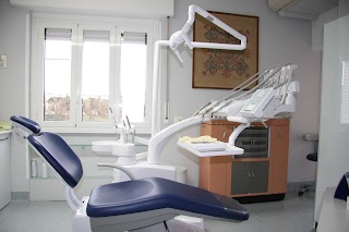 Dr. Camponovo - studio odontoiatrico