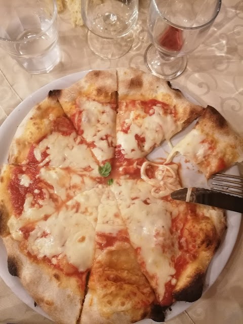 Ristorante Pizzeria La Pineta