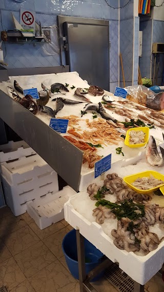 Pescheria Del Viale Di Ernesto Sorrentino