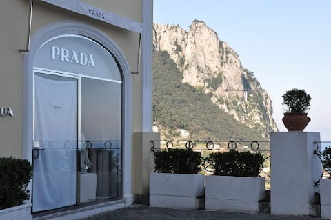 Prada Capri Via Roma