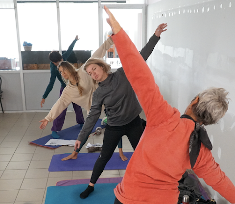 Scuola di yoga e meditazione OumYoga.it