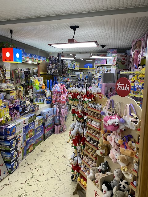 Giocheria Store - Toys Cefalù “Un mondo di giocattoli a misura di bambino!”