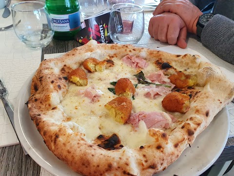 T re P Trattoria Pizzeria