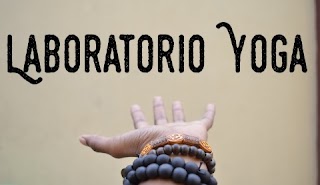 Laboratorio Yoga