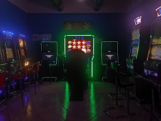 PRINCE- Sala giochi/ Bar biliardo