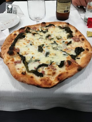 Totò e Peppino Pizzeria Ristorante