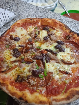 Nuova pizzeria del Carmine