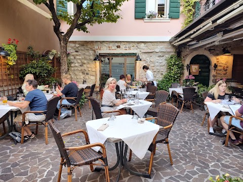 La Piccola Osteria