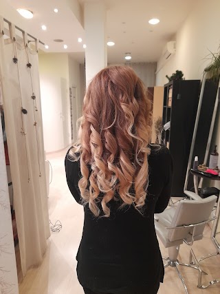 Quinto Chakra Hair Salon di Leonforte Rosa Grazia