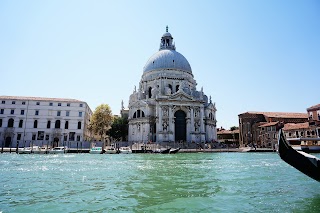 canales en venecia