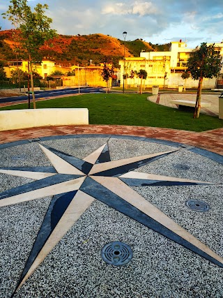 Piazza Luciano de Crescenzo