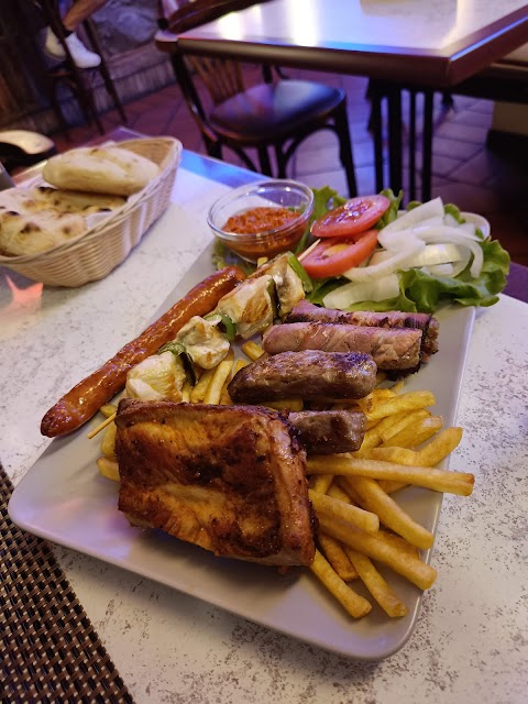 J's House - The Real Balkan Grill