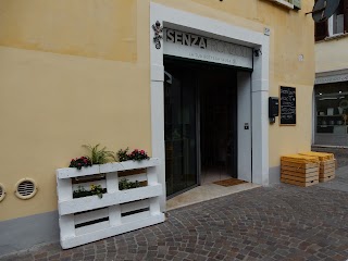 Senzafronzoli- la Tua bottega sfusa