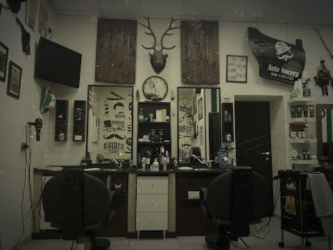 Un tocco di bellezza-barber shop-centro estetico e parrucchiere