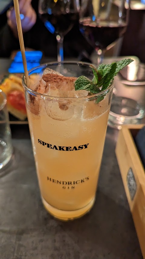 Speakeasy Bari