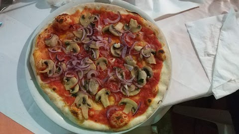 Trattoria Pizzeria Paradis