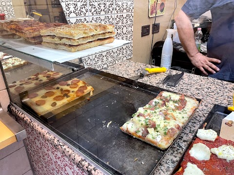 Ristoro Monterosso - Focacce e pizze al taglio