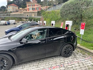 Tesla Supercharger