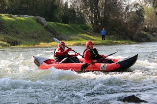 FreeFlow Kayak School & River Adventures