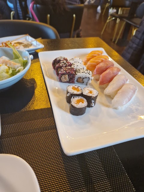 Tokyo Sushi Restaurant