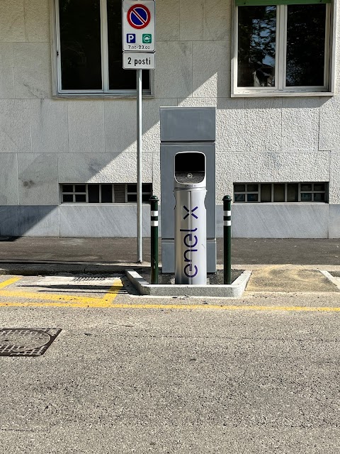 ENEL X Charging Station