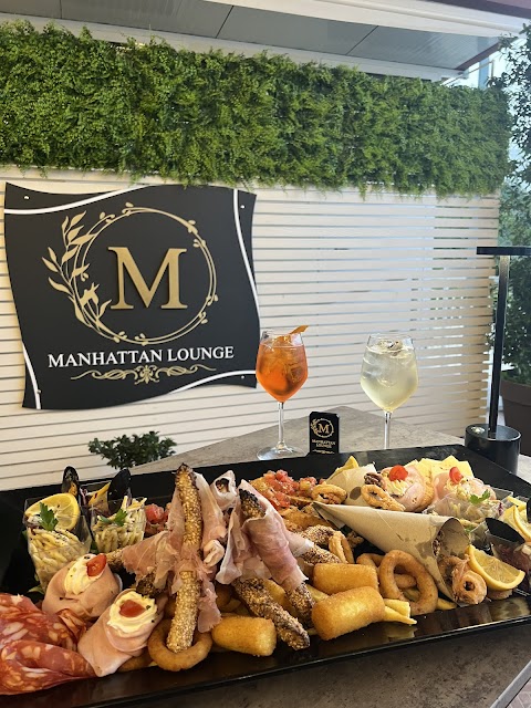 Manhattan_Lounge