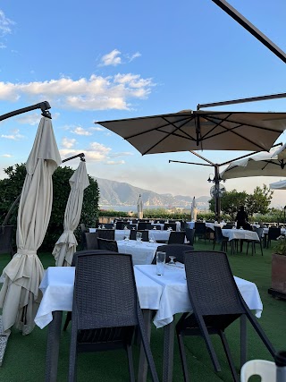 Cantine Ingenito // I NOBILI DEL VESUVIO //