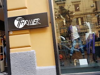 THRILLER SHOP