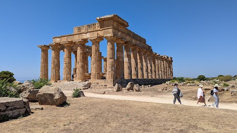 Parcheggio mezzi di servizio parco archeologico