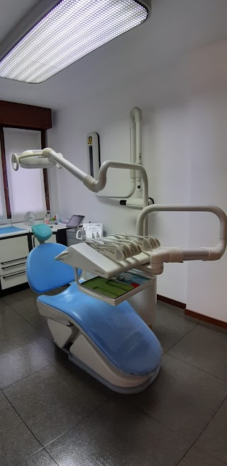 Studio Dentistico Amati Dott.ri Bardelli e Ronchi