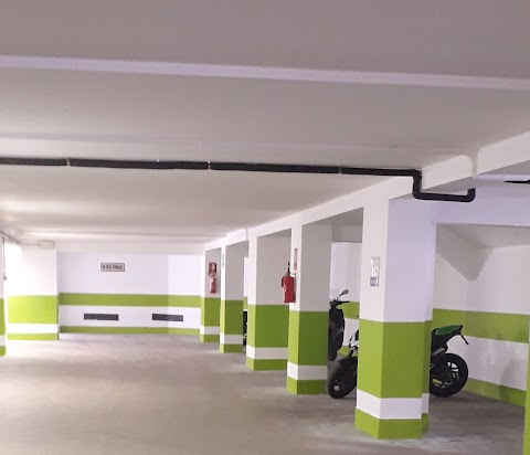 Garage Auto a pagamento di Pizzorno Cristina