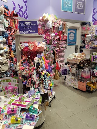 Claire's