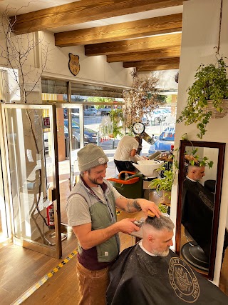 Wood Barber Shop