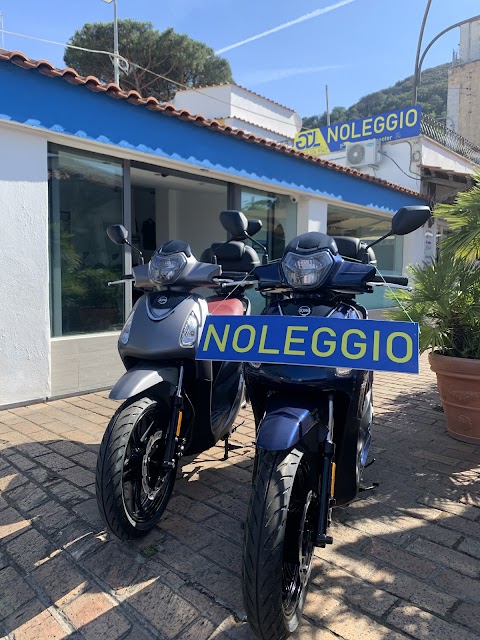 GDL RENT - NOLEGGIO AUTO & SCOOTER - ISCHIA