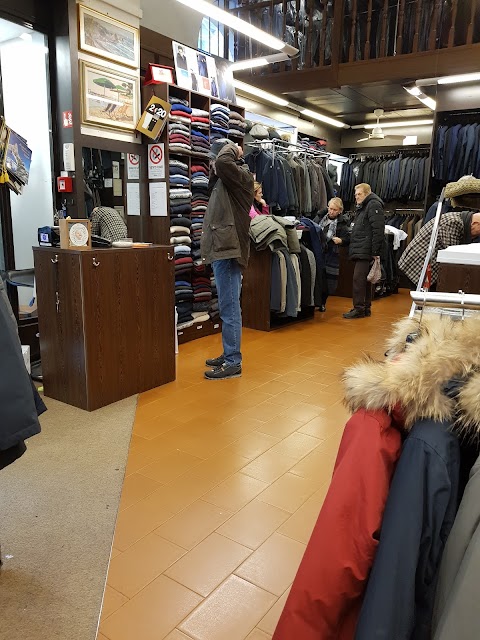 Abbigliamento Nistri