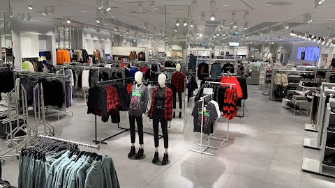 H&M