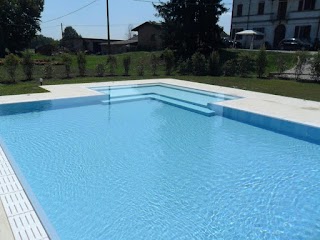 Zavatti Piscine a Sfioro - Costruzione e vendita