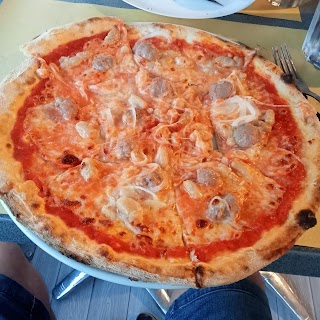 Pizzeria La Perla