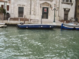 Noleggio Barche Brussa Is Boat