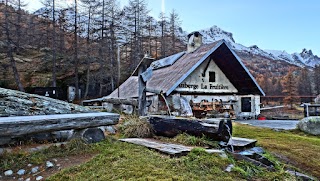 Brasserie Café Au Chevalier Barbu