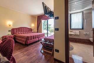 Admiral Hotel Villa Erme