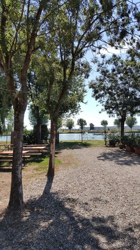 J Cafè Lago Venere