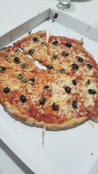 Il Papavero- Pizza Alla Pala