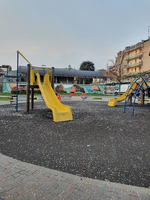 Area giochi - Affori Centro/Salis