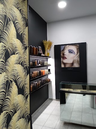 Decastudio Hair Salon Via Colombo