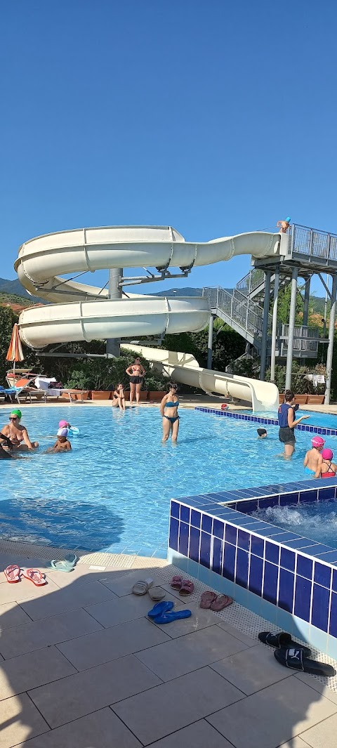 CO.G.I.S. Piscina di Montale